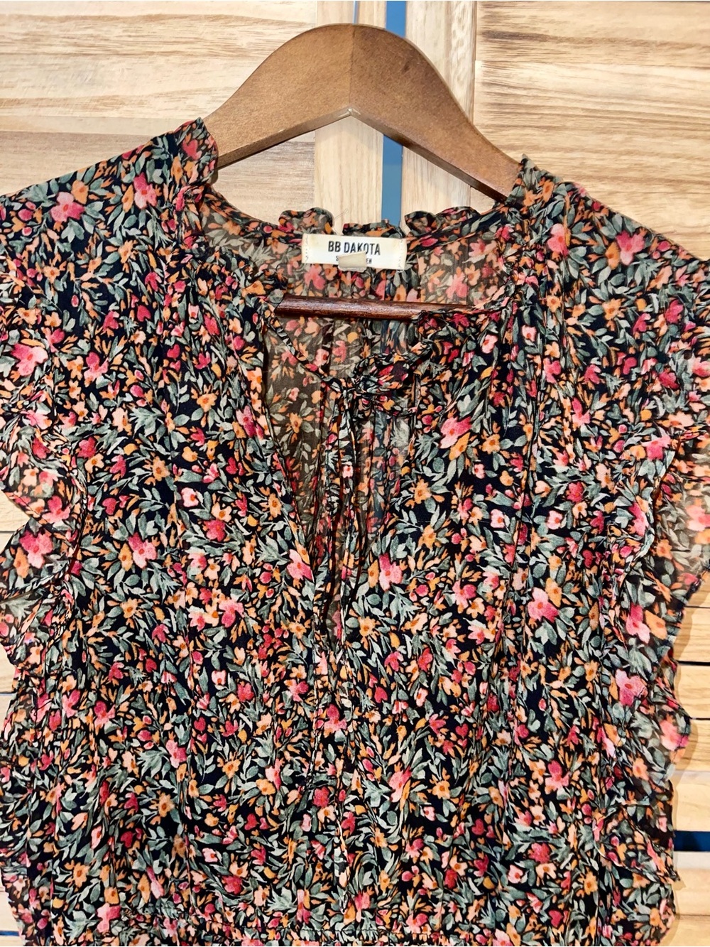 BB Dakota Steve Madden Floral Tiered Maxi Dress Large Ruffle Western Boho - Picture 3 of 9